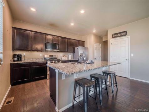 914 Charlton Drive Windsor CO 80550