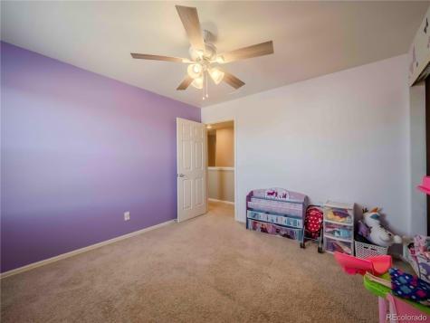 914 Charlton Drive Windsor CO 80550