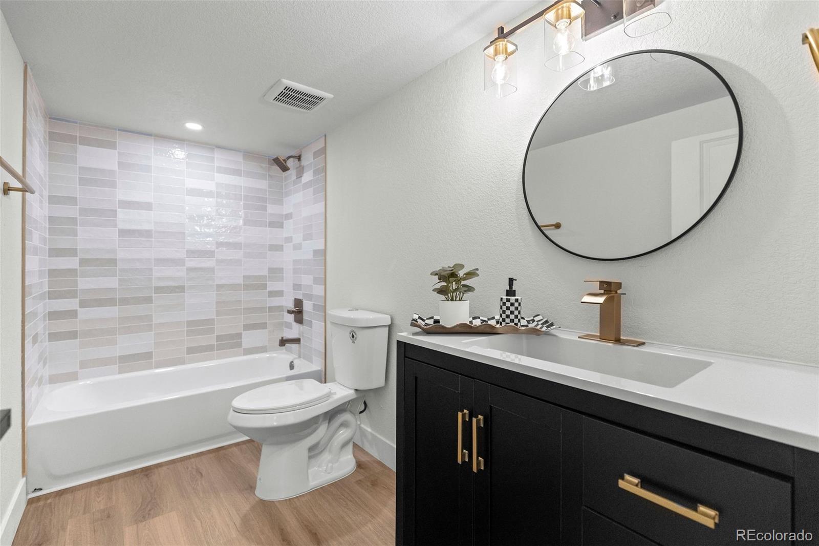 43 Hazel Court Denver CO 80219