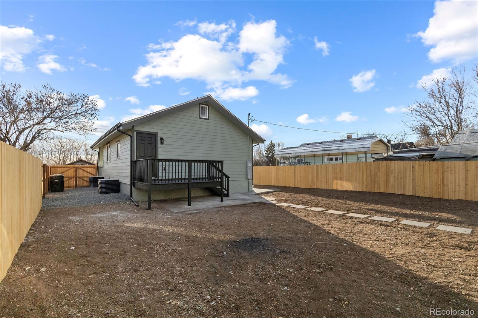43 Hazel Court Denver CO 80219