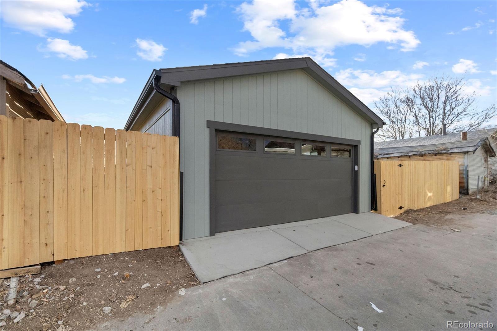 43 Hazel Court Denver CO 80219
