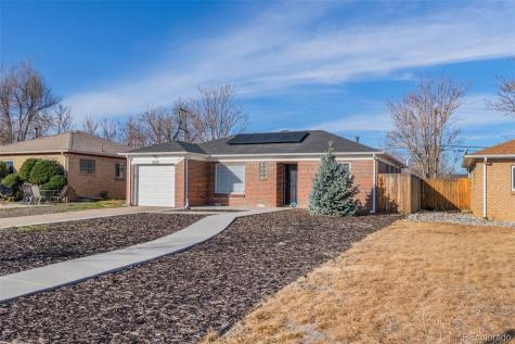 2885 Oneida Street Denver CO 80207