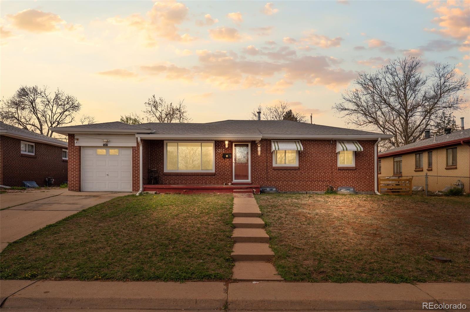 1207 S Gray Street Lakewood CO 80232