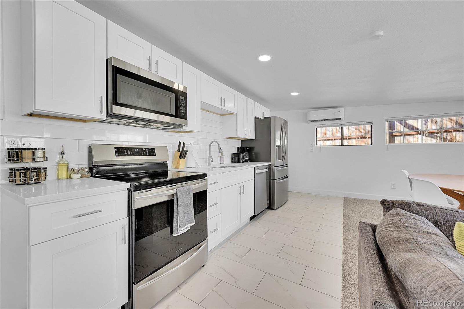 10125 W 8th Place Lakewood CO 80215