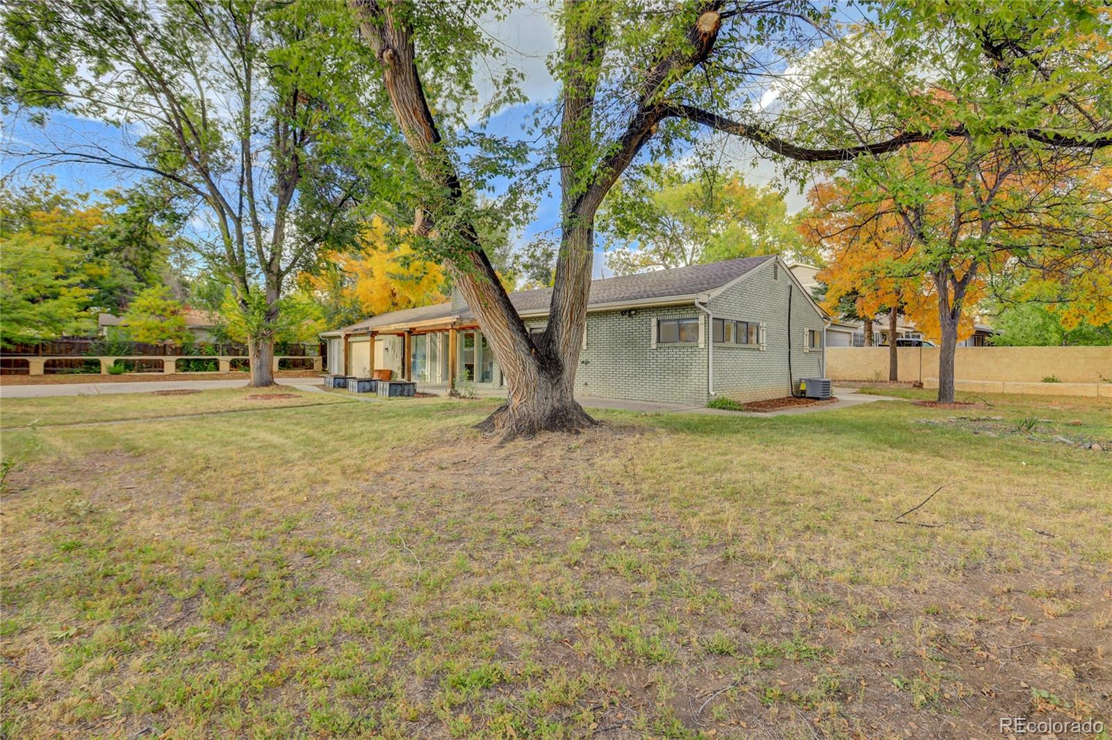 10125 W 8th Place Lakewood CO 80215