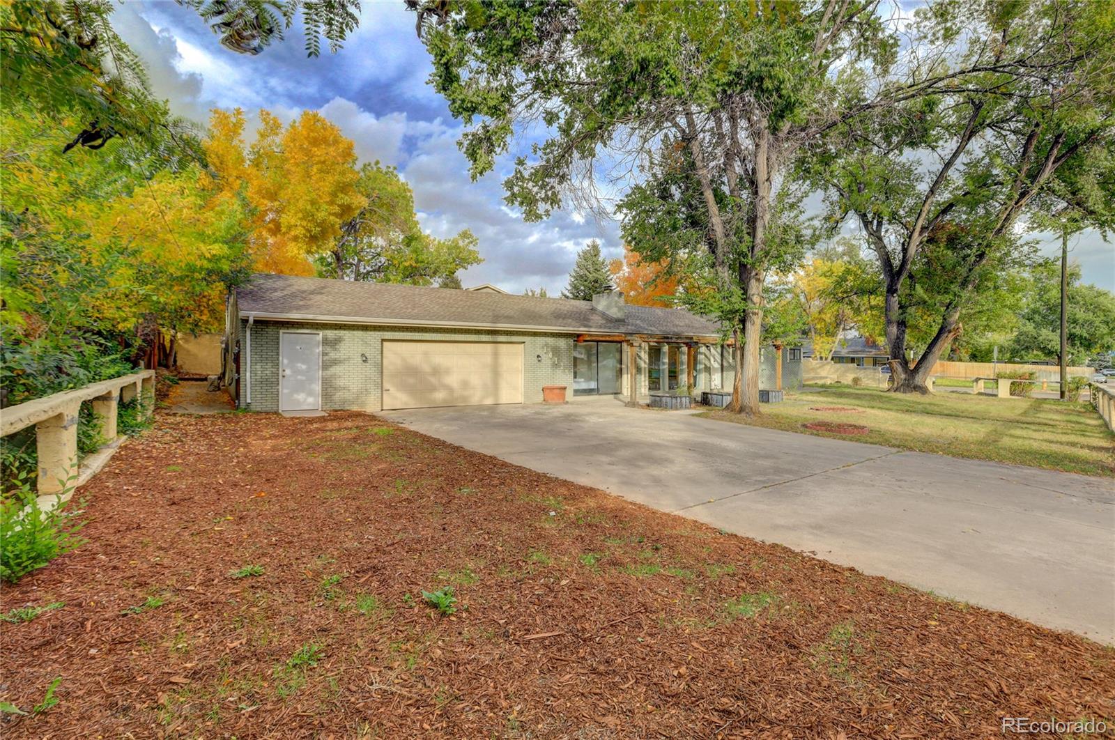 10125 W 8th Place Lakewood CO 80215