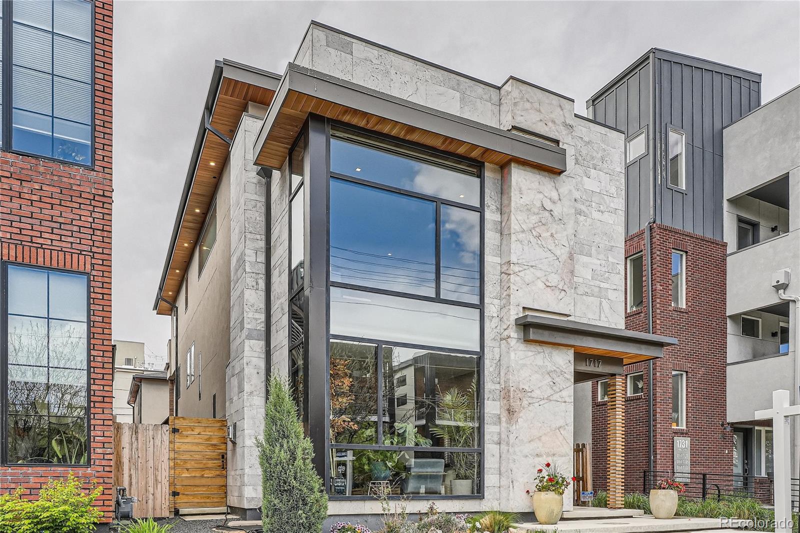 1717 Irving Street Denver CO 80204