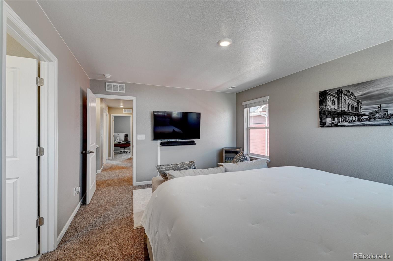 21862 E 8th Avenue Aurora CO 80018