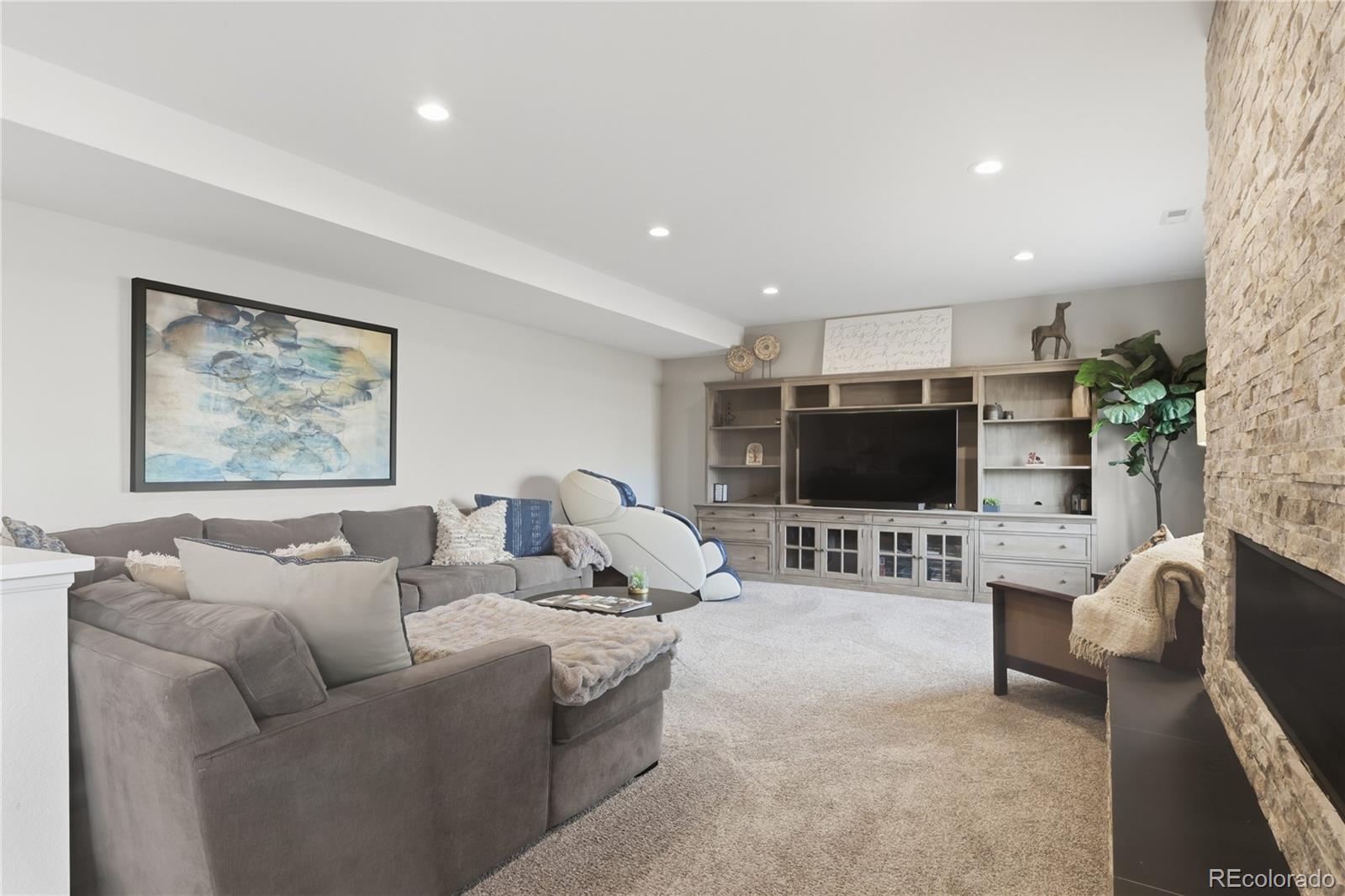 9625 Viewside Drive Lone Tree CO 80124