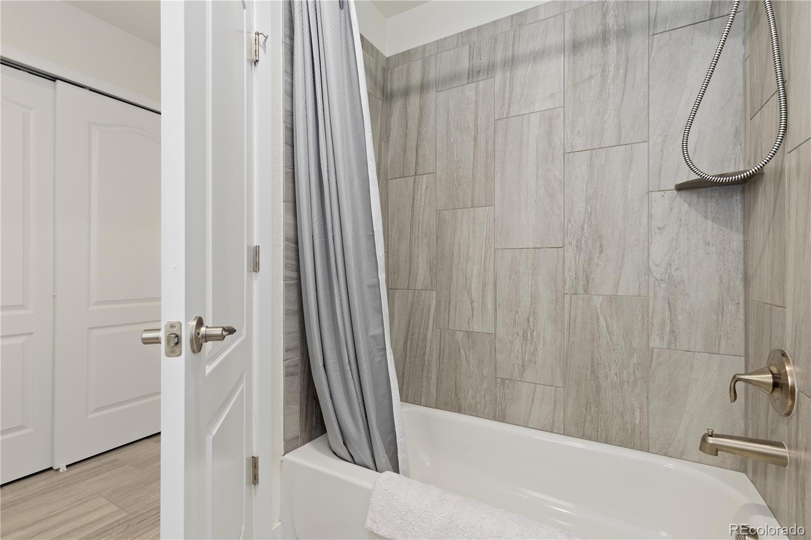 9720 Taylor River Circle Littleton CO 80125