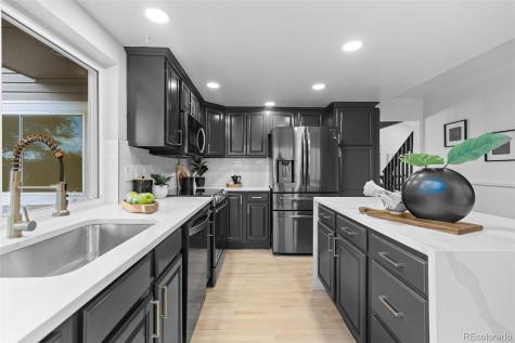 2812 S Ursula Court Aurora CO 80014