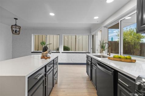2812 S Ursula Court Aurora CO 80014