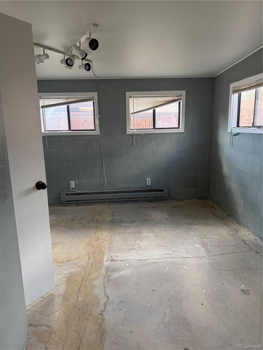 1621 Pueblo Thornton CO 80229