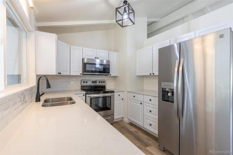 7042 W 76th Avenue Arvada CO 80003