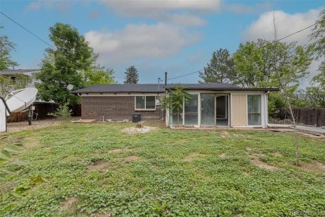 7042 W 76th Avenue Arvada CO 80003