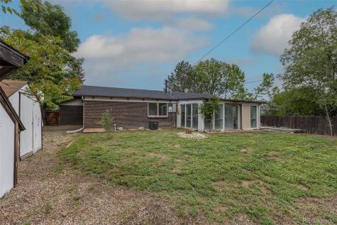 7042 W 76th Avenue Arvada CO 80003