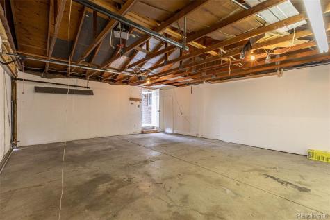 7042 W 76th Avenue Arvada CO 80003