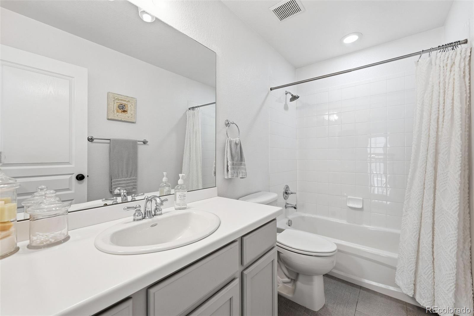 2356 Akron Street Denver CO 80238