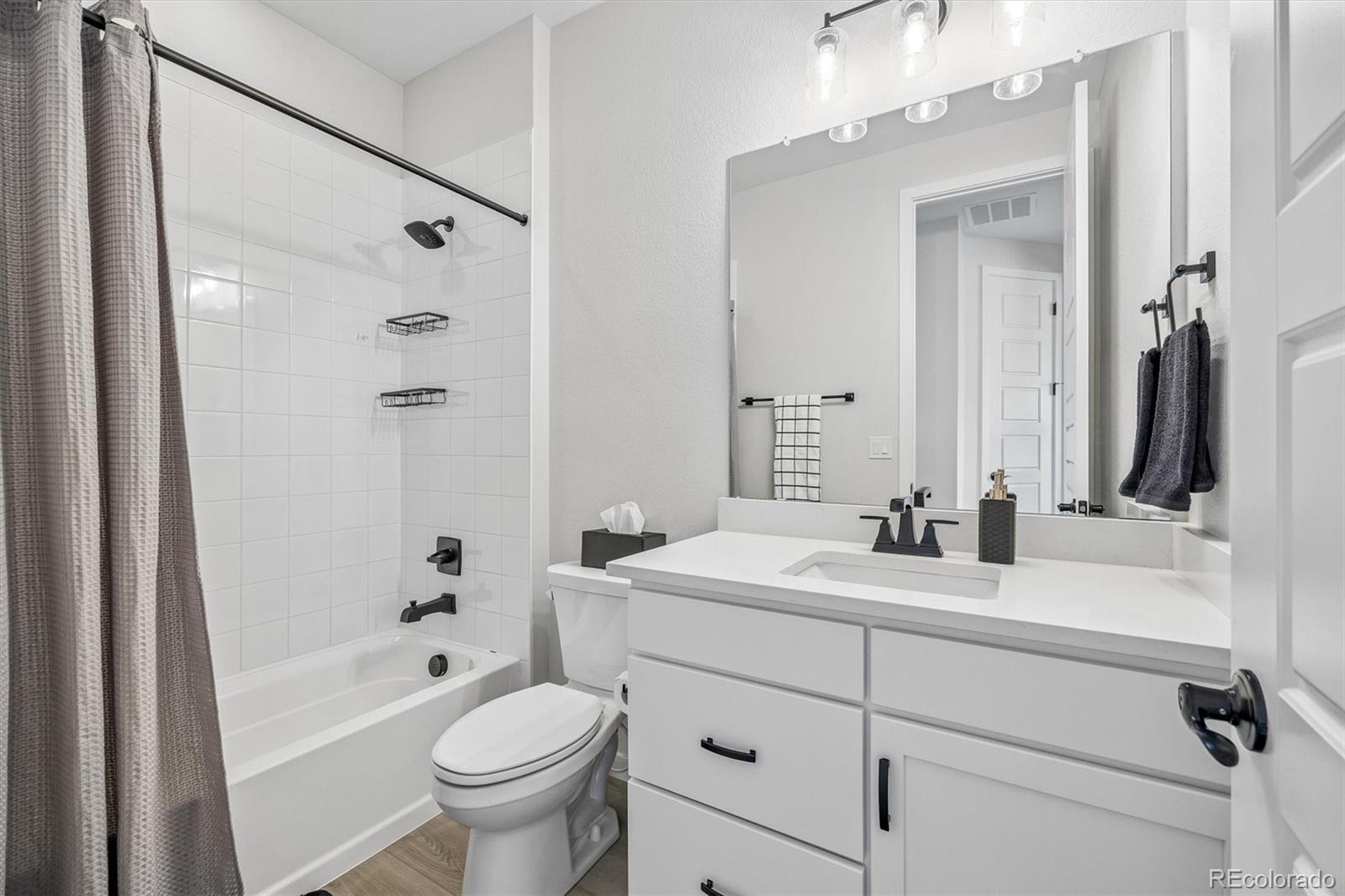 20980 E Quincy Drive Aurora CO 80015