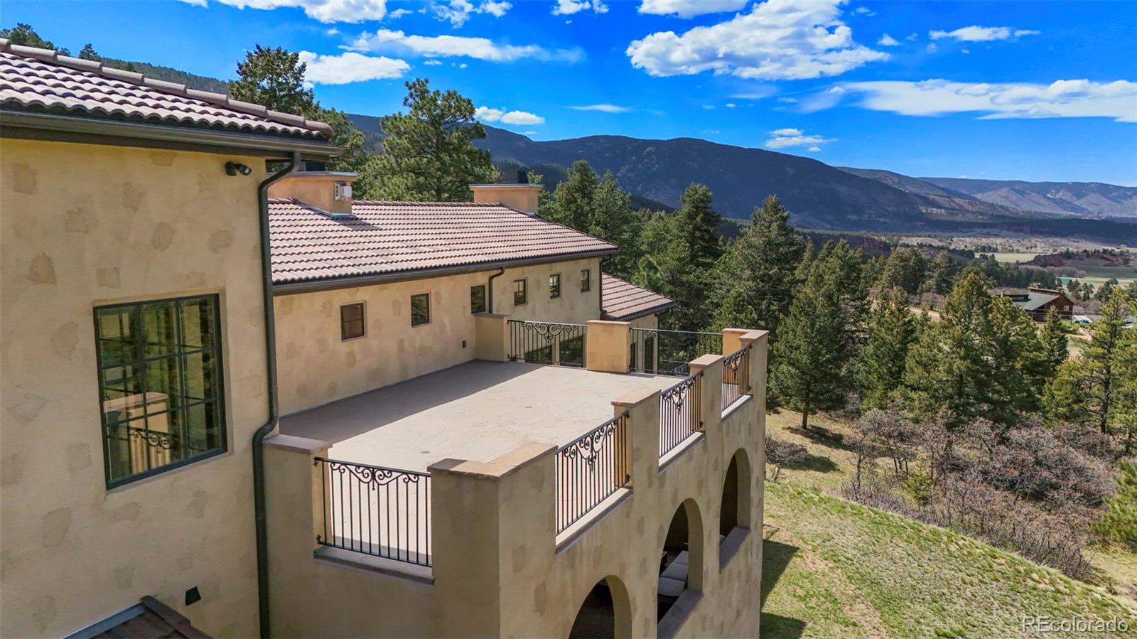 2869 Valley Park Drive Larkspur CO 80118