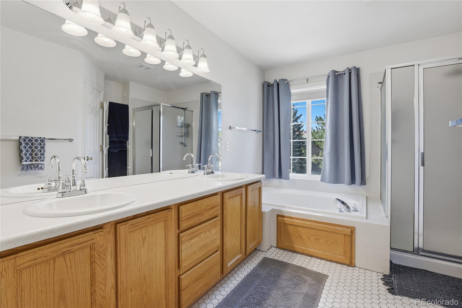 8814 S Field Court Littleton CO 80128