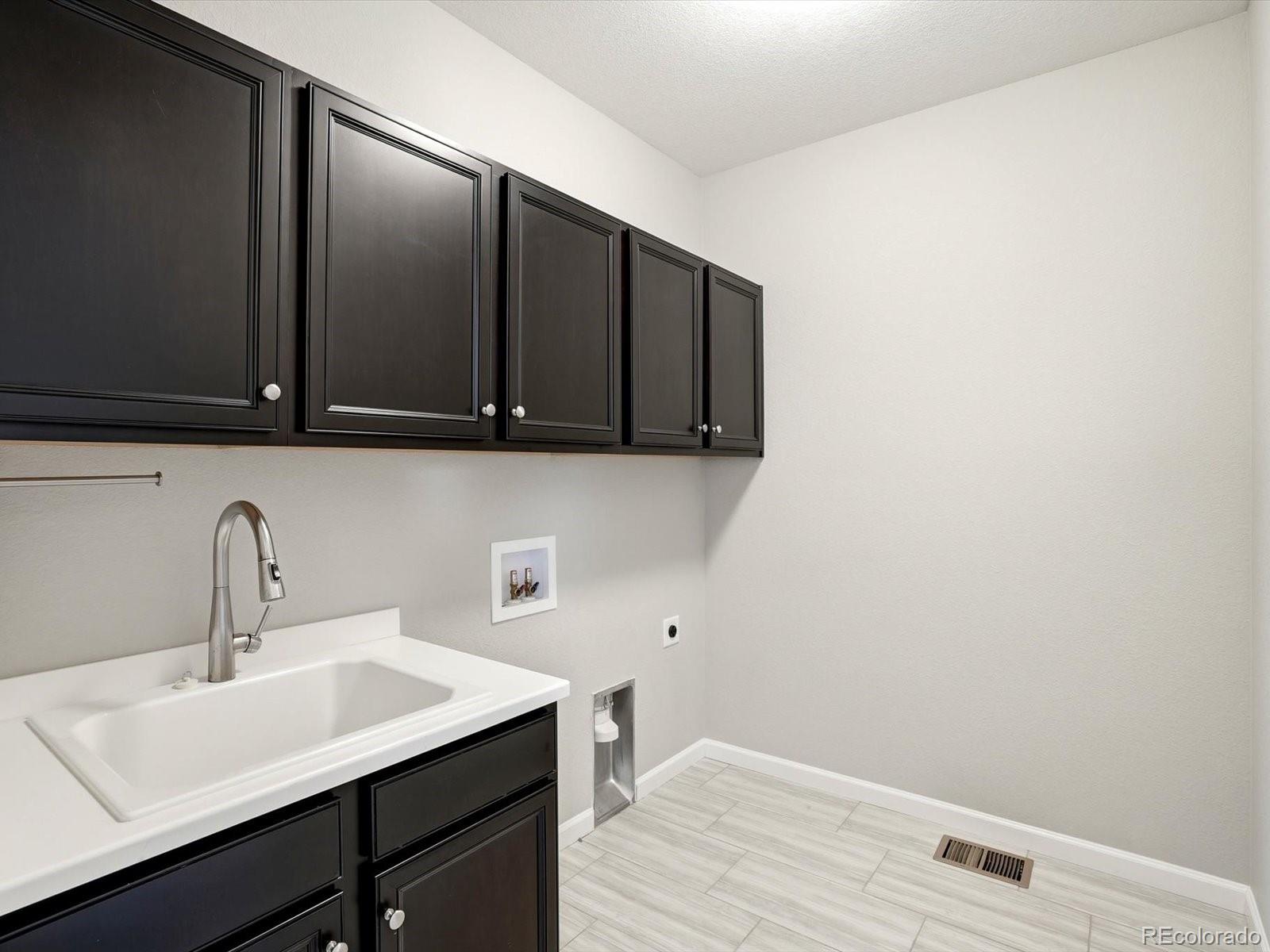 6695 Petunia Place Castle Rock CO 80108