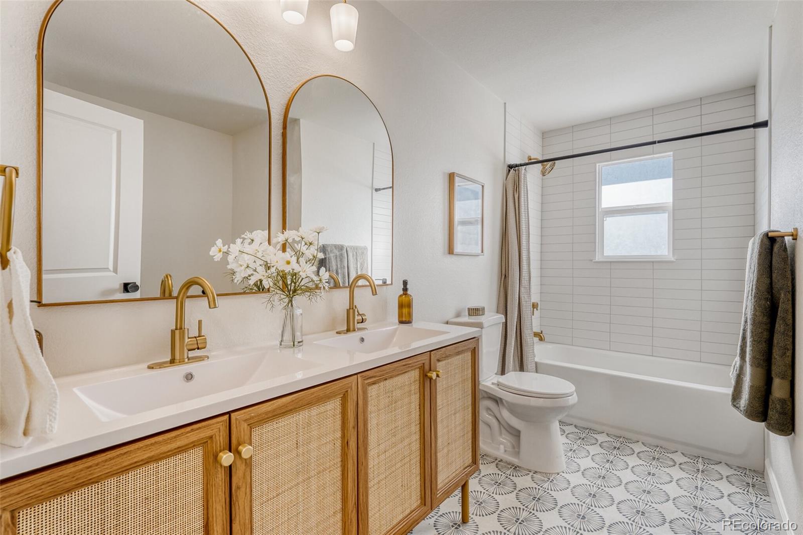 1529 S Nucla Street Aurora CO 80017