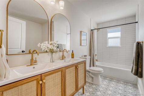 1529 S Nucla Street Aurora CO 80017