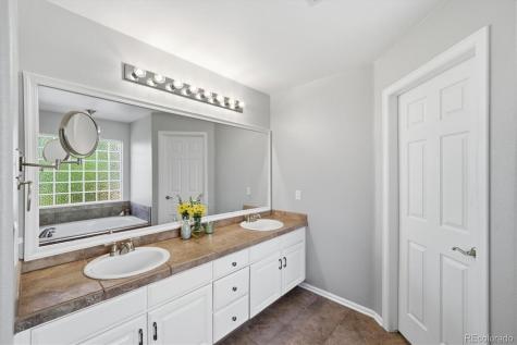 4579 Laurelglen Lane Highlands Ranch CO 80130