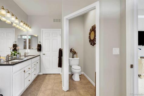 15922 Torreys Way Broomfield CO 80023