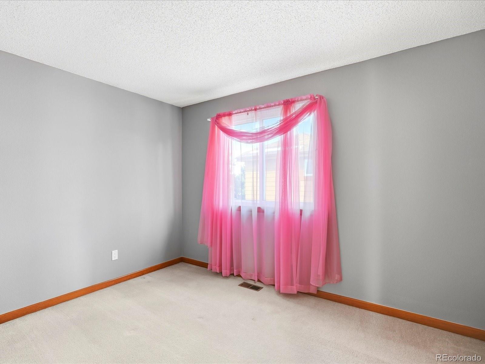 7152 S Owens Street Littleton CO 80127