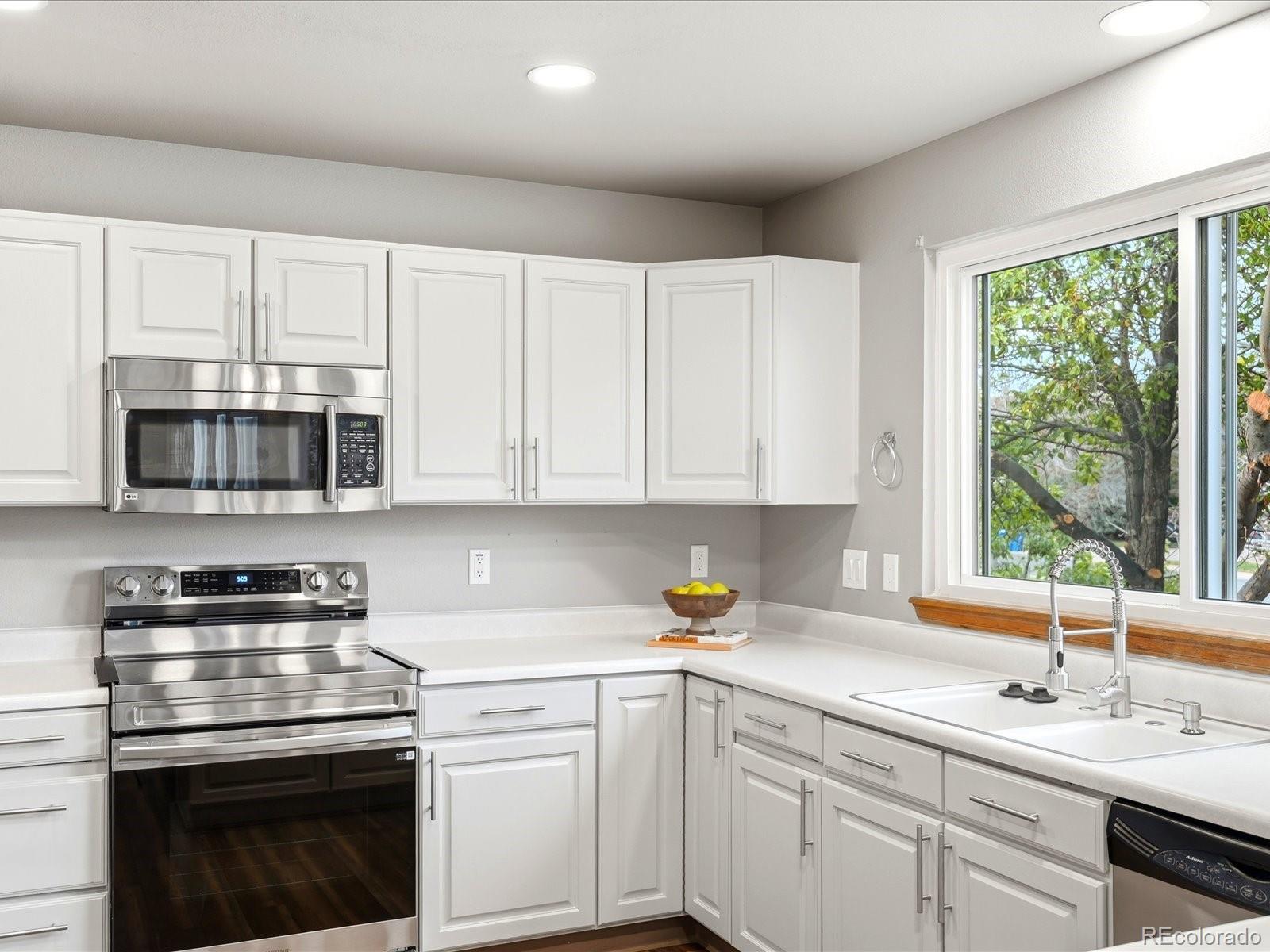 7152 S Owens Street Littleton CO 80127