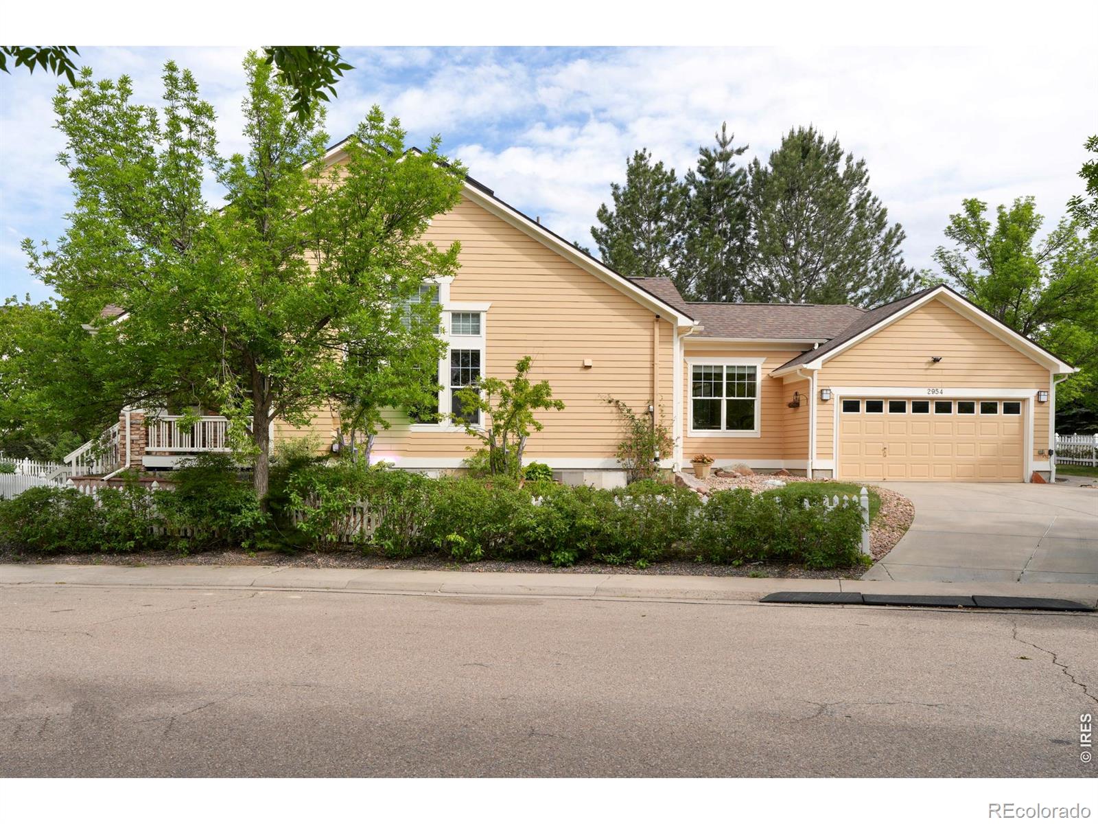 2954 Shoshone Trail Lafayette CO 80026