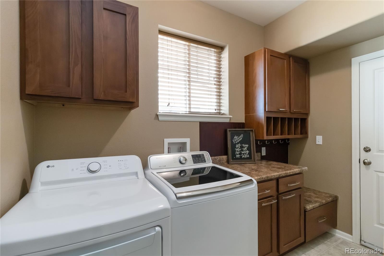 6525 S Newcastle Way Aurora CO 80016