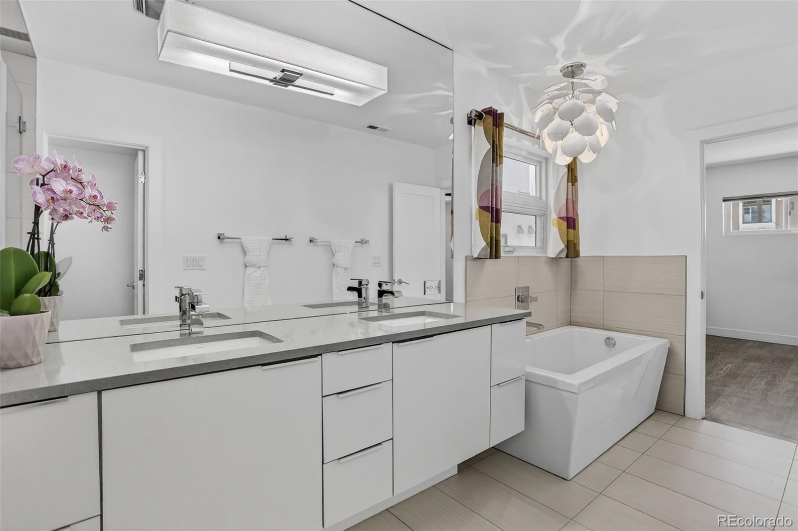 1930 W 35th Avenue Denver CO 80211