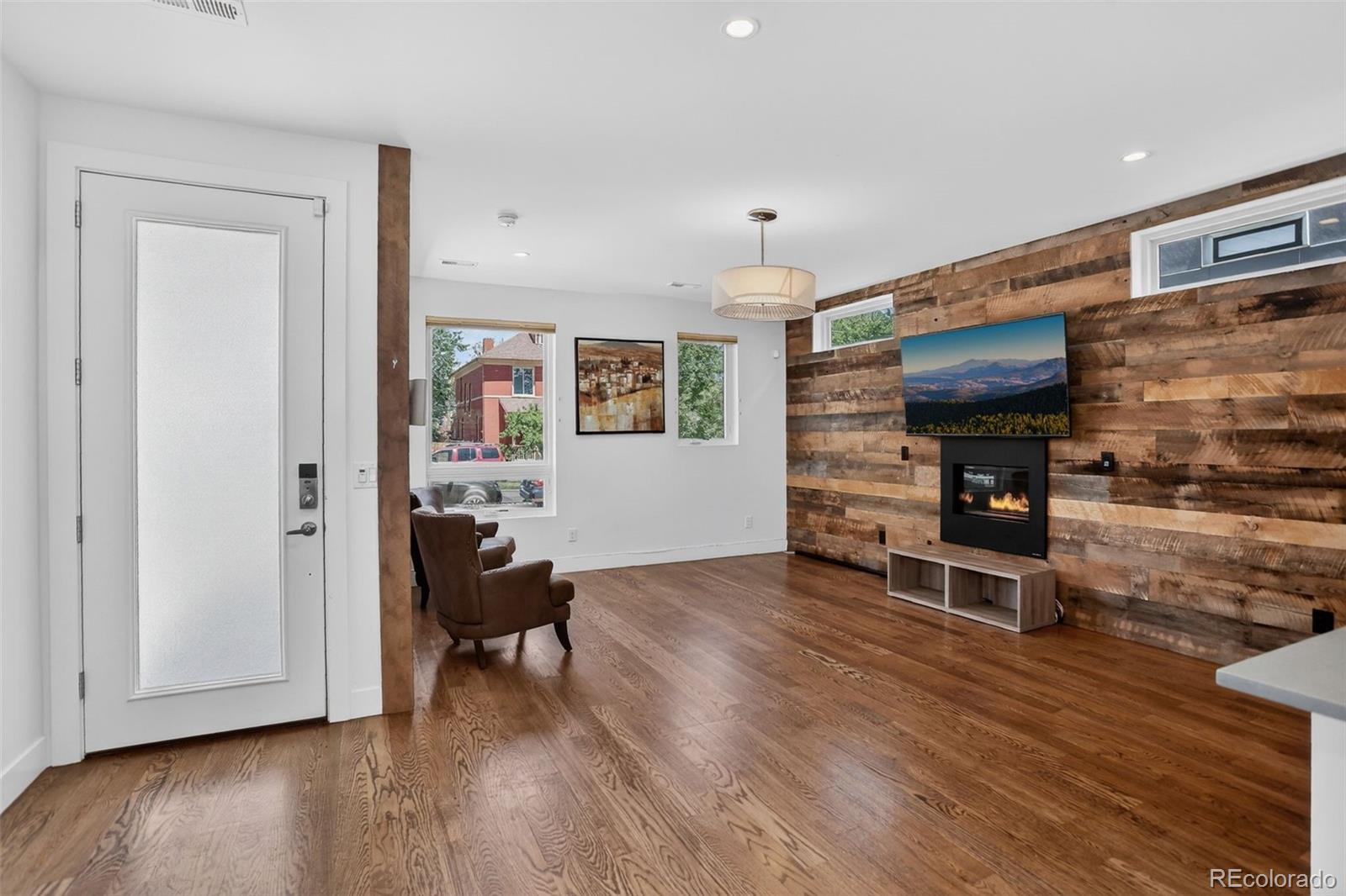 1930 W 35th Avenue Denver CO 80211