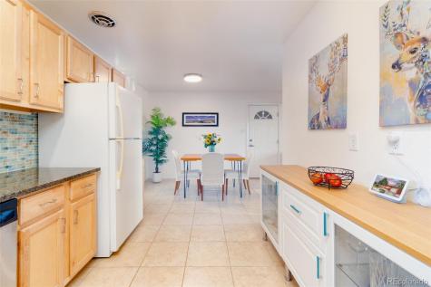 246 Lansing Street Aurora CO 80010