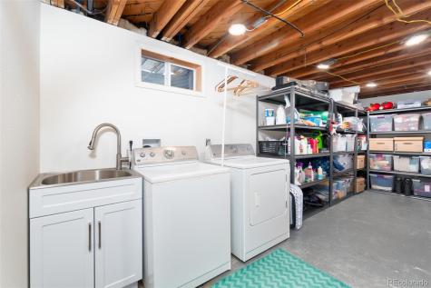 246 Lansing Street Aurora CO 80010