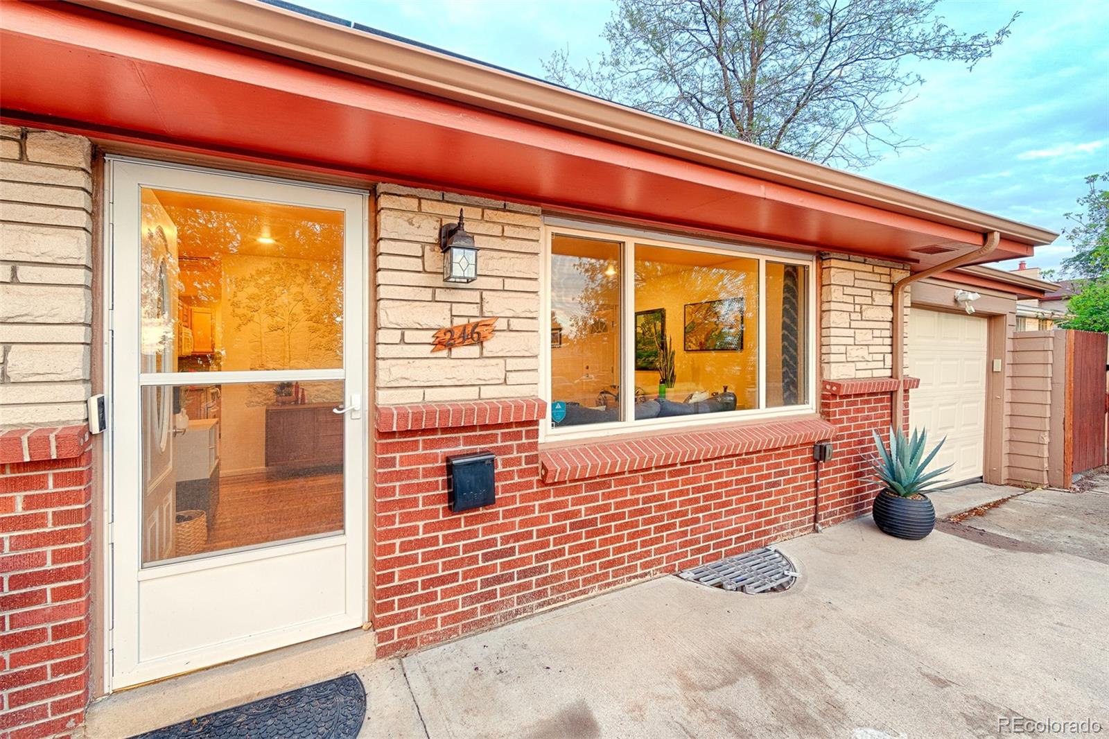 246 Lansing Street Aurora CO 80010