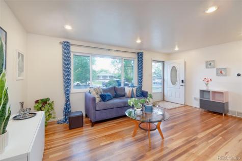 246 Lansing Street Aurora CO 80010