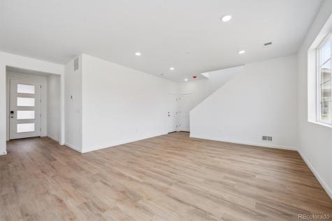 24717 E 40th Avenue Aurora CO 80019