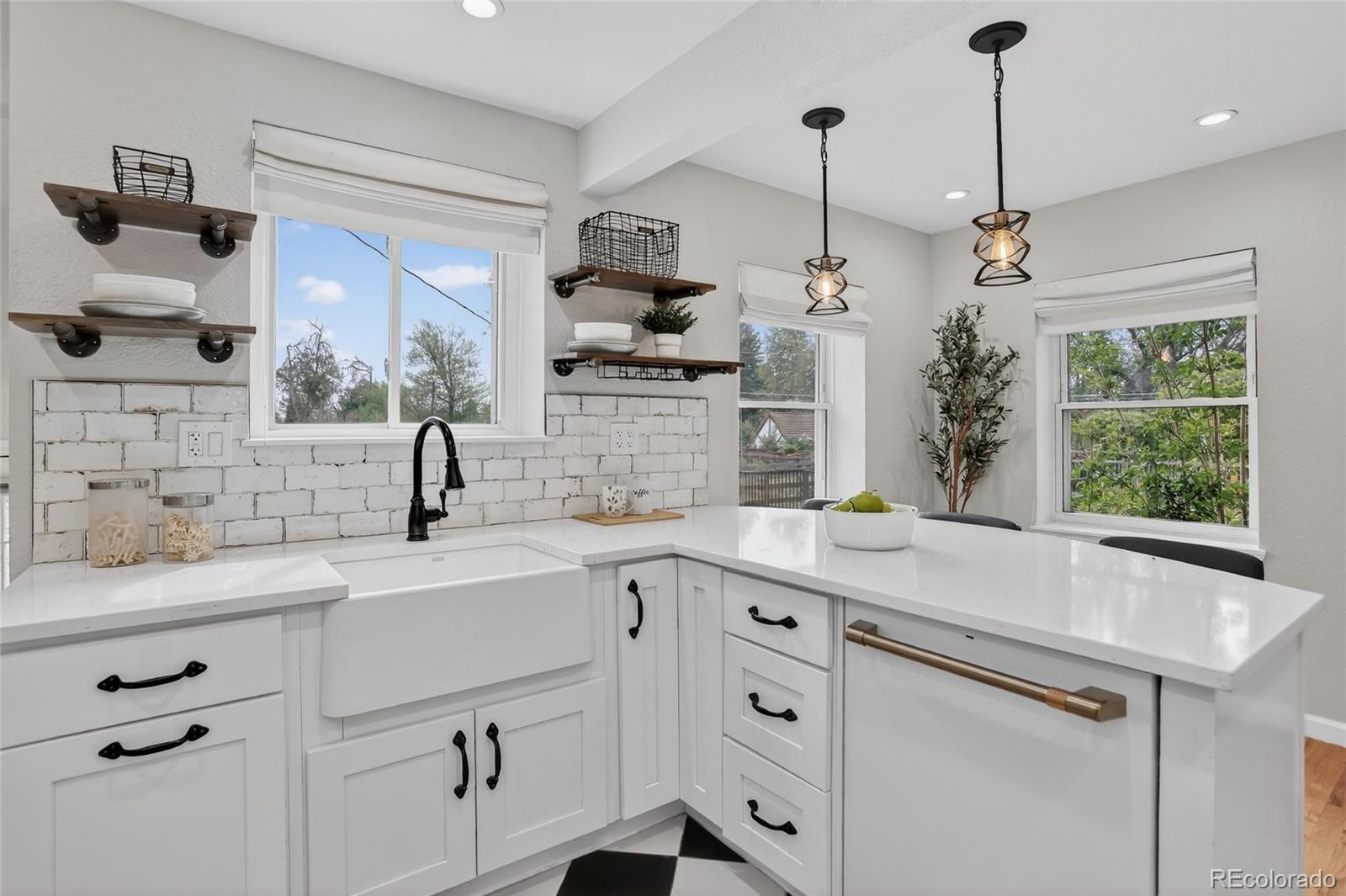 6907 W 12th Avenue Lakewood CO 80214