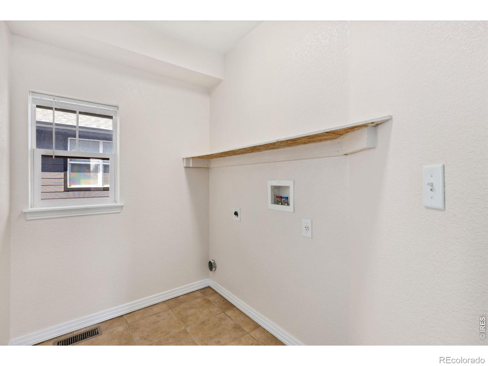 2104 18th Avenue Longmont CO 80501