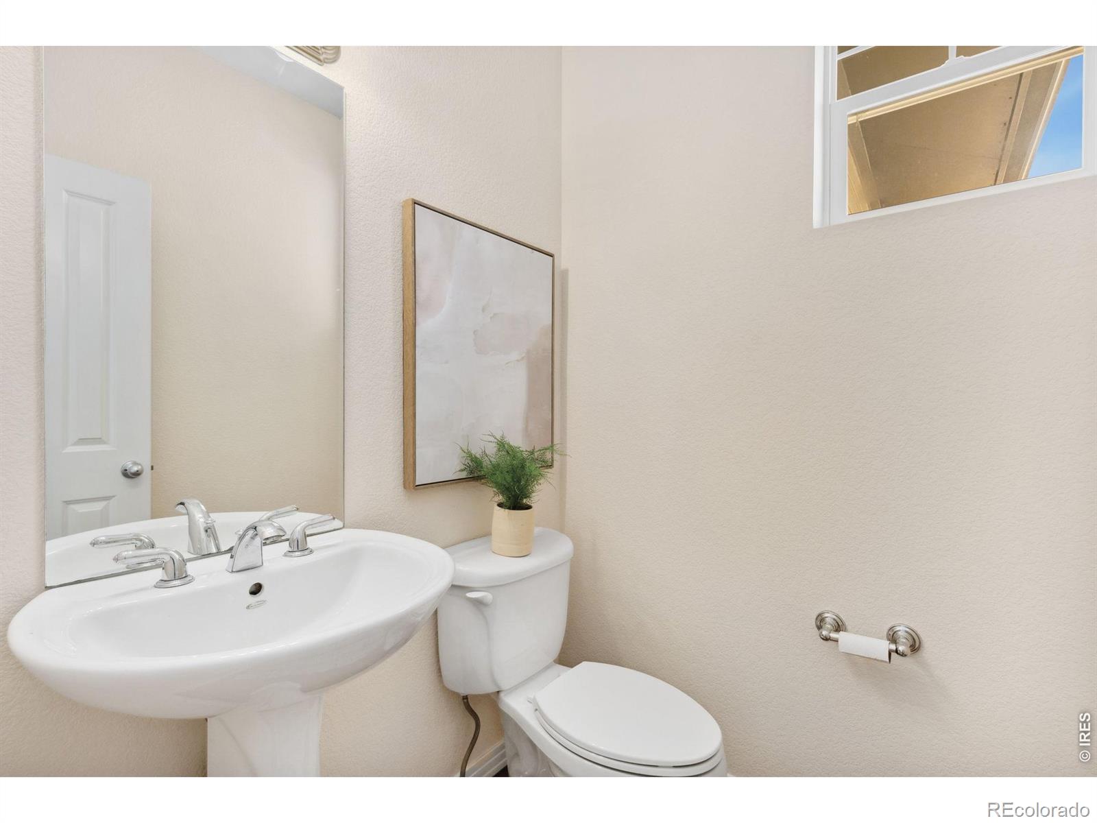 2104 18th Avenue Longmont CO 80501