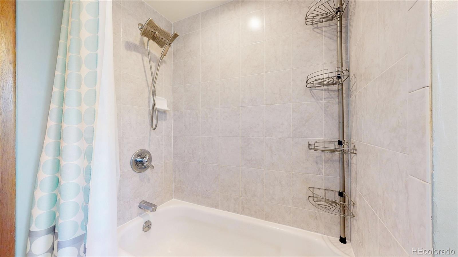 2430 Lee Street Lakewood CO 80215