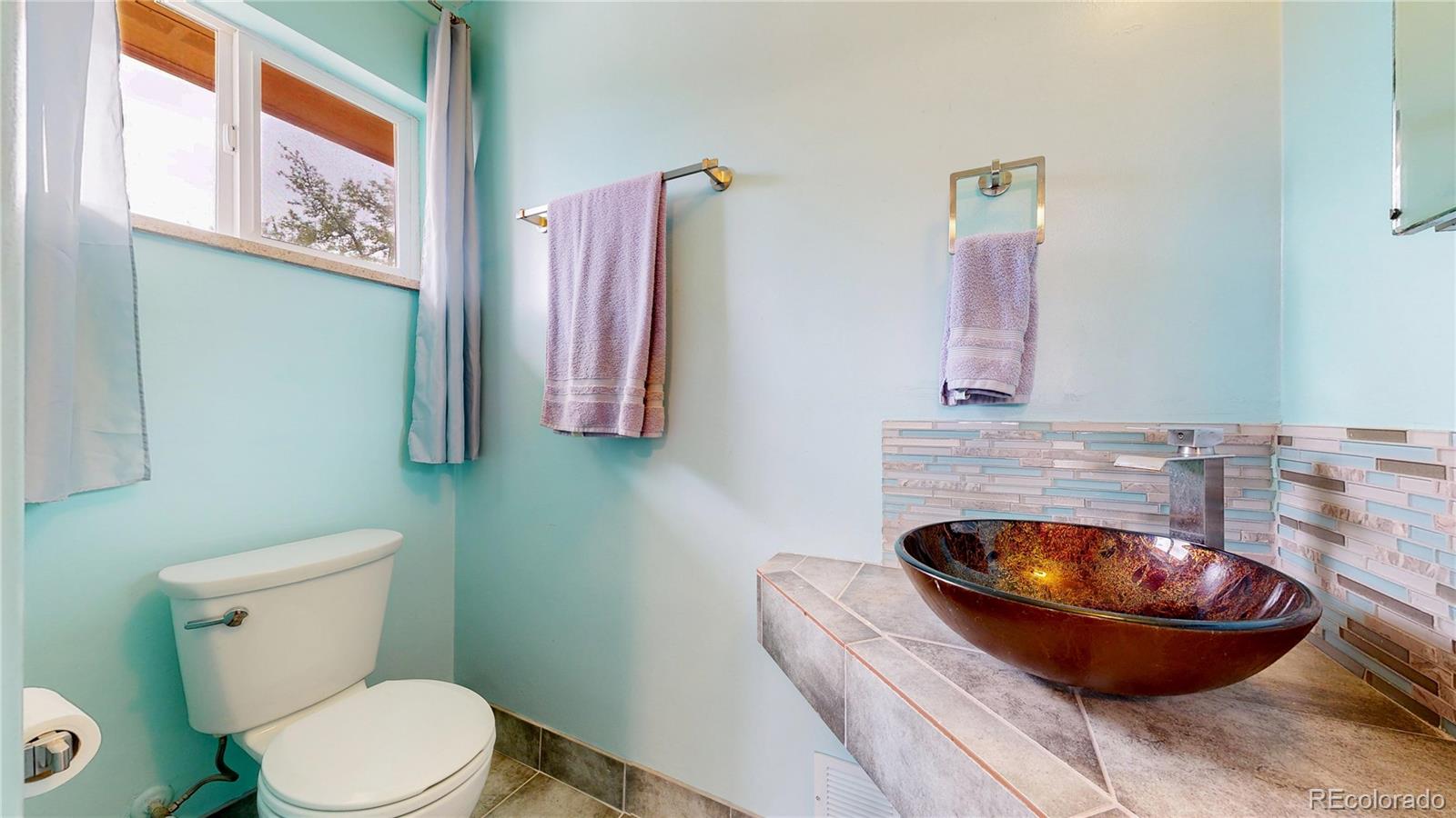 2430 Lee Street Lakewood CO 80215