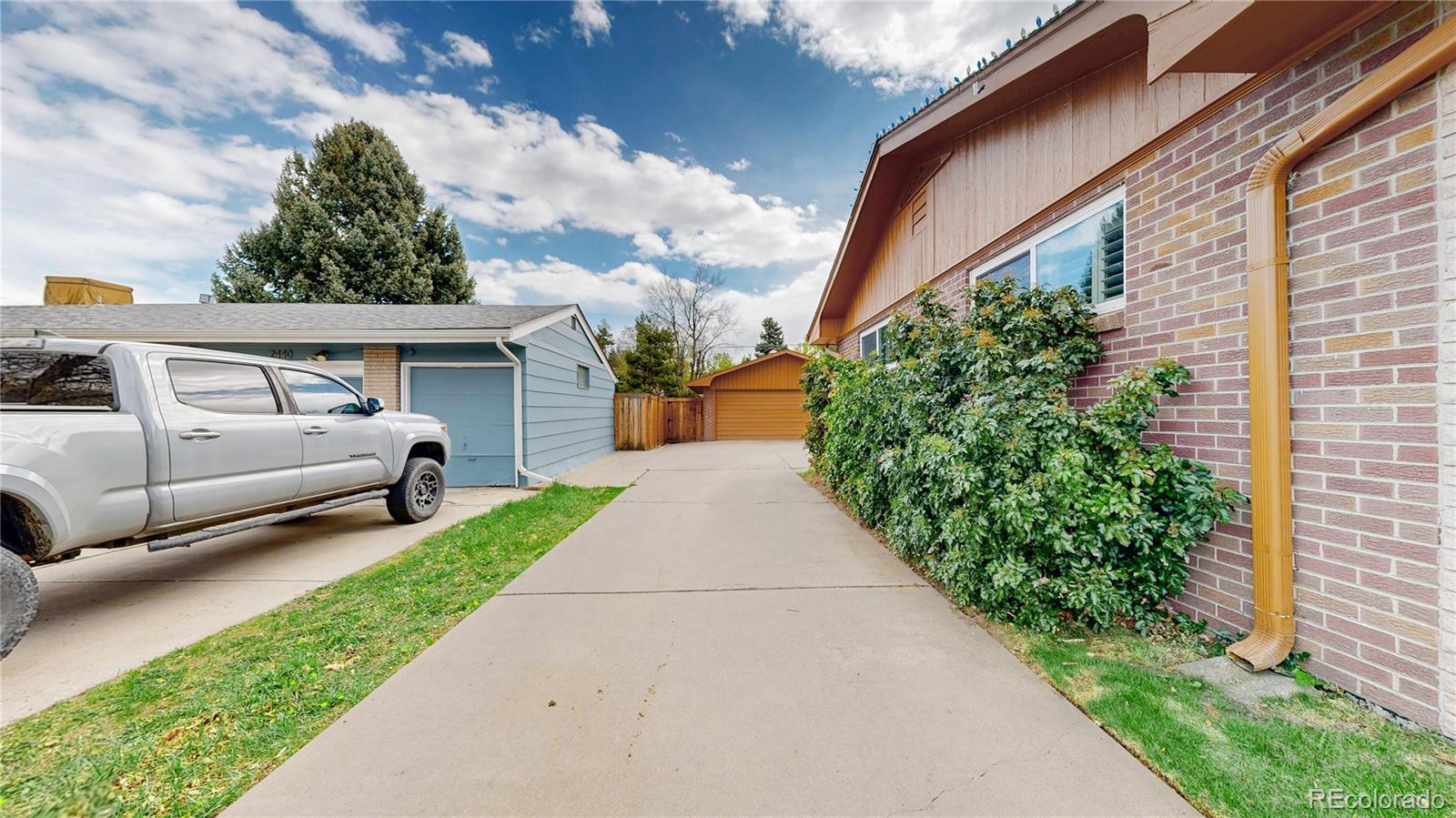 2430 Lee Street Lakewood CO 80215