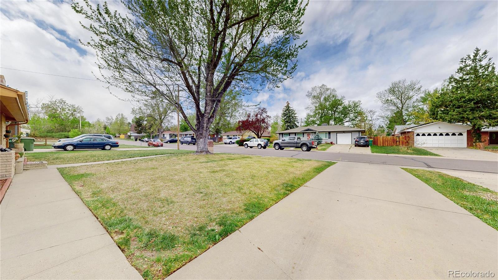 2430 Lee Street Lakewood CO 80215