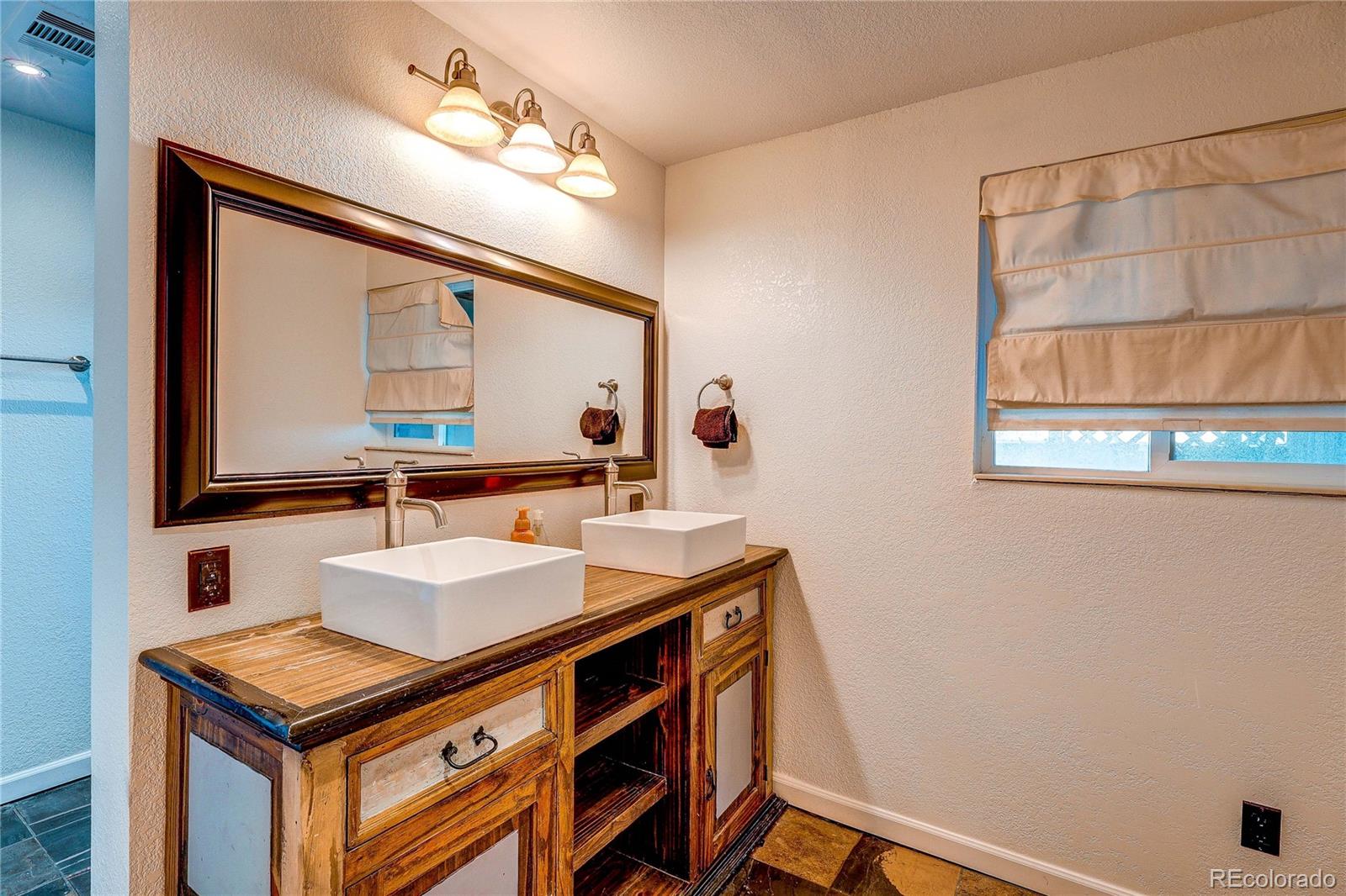 13678 Omega Circle Lone Tree CO 80124