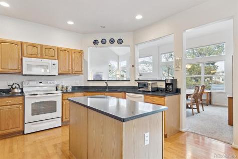 2582 S Troy Court Aurora CO 80014